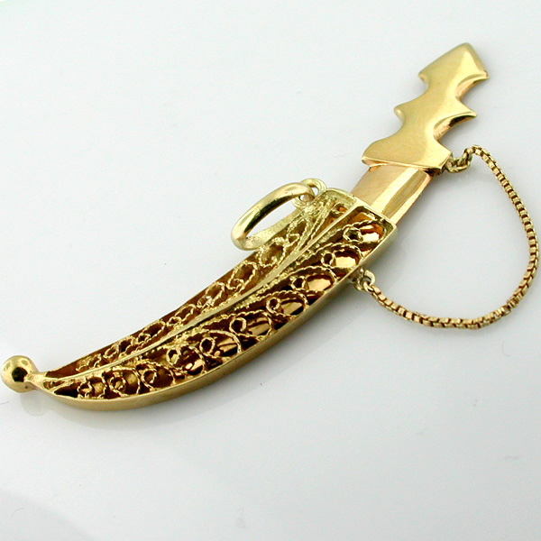 18K Gold Movable Dagger Filigree Sheath Vintage Charm Pendant