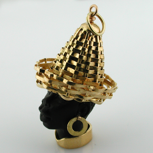  Blackamoor Straw Hat Vintage 18K Gold Charm Pendant