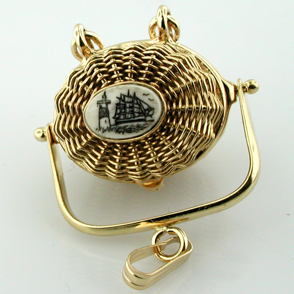 14k Gold Vintage American Scrimshaw Nantucket Basket Charm Pendant 
