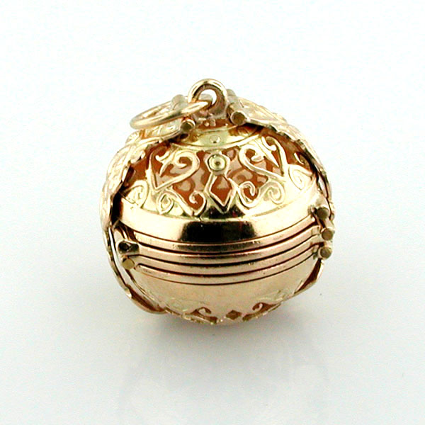 
Edwardian 14K Gold Globe Ball Picture Locket Antique Vintage Charm Pendant